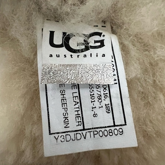 Ugg Eva Brown Suede and Shearling Button Up Boots Womens size 8 - Picture 14 of 15